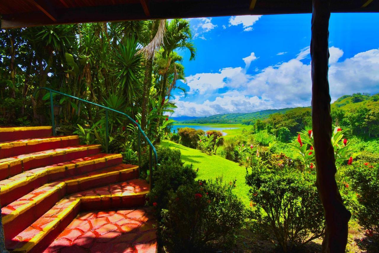 Hotel La Mansion Inn Arenal 纽沃阿雷纳尔 外观 照片