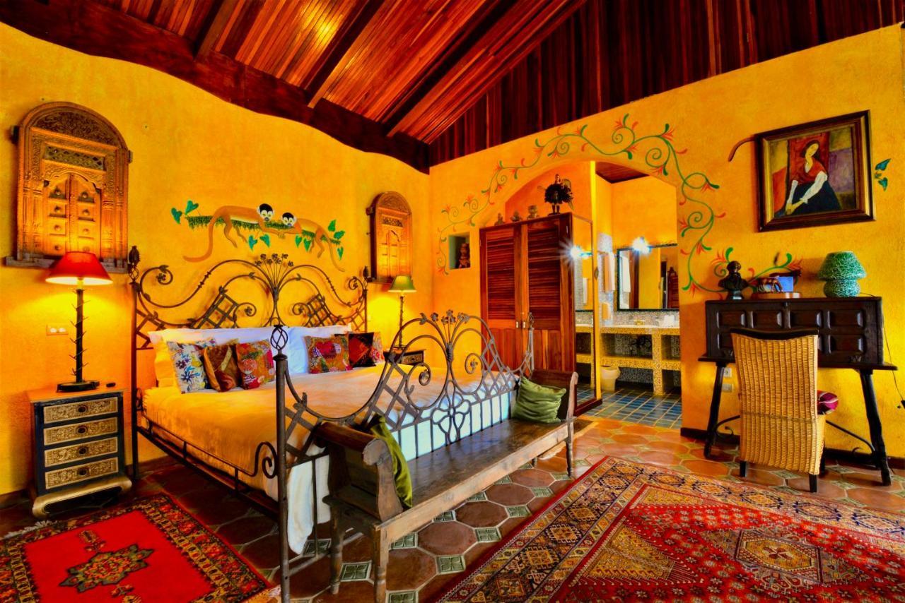 Hotel La Mansion Inn Arenal 纽沃阿雷纳尔 外观 照片