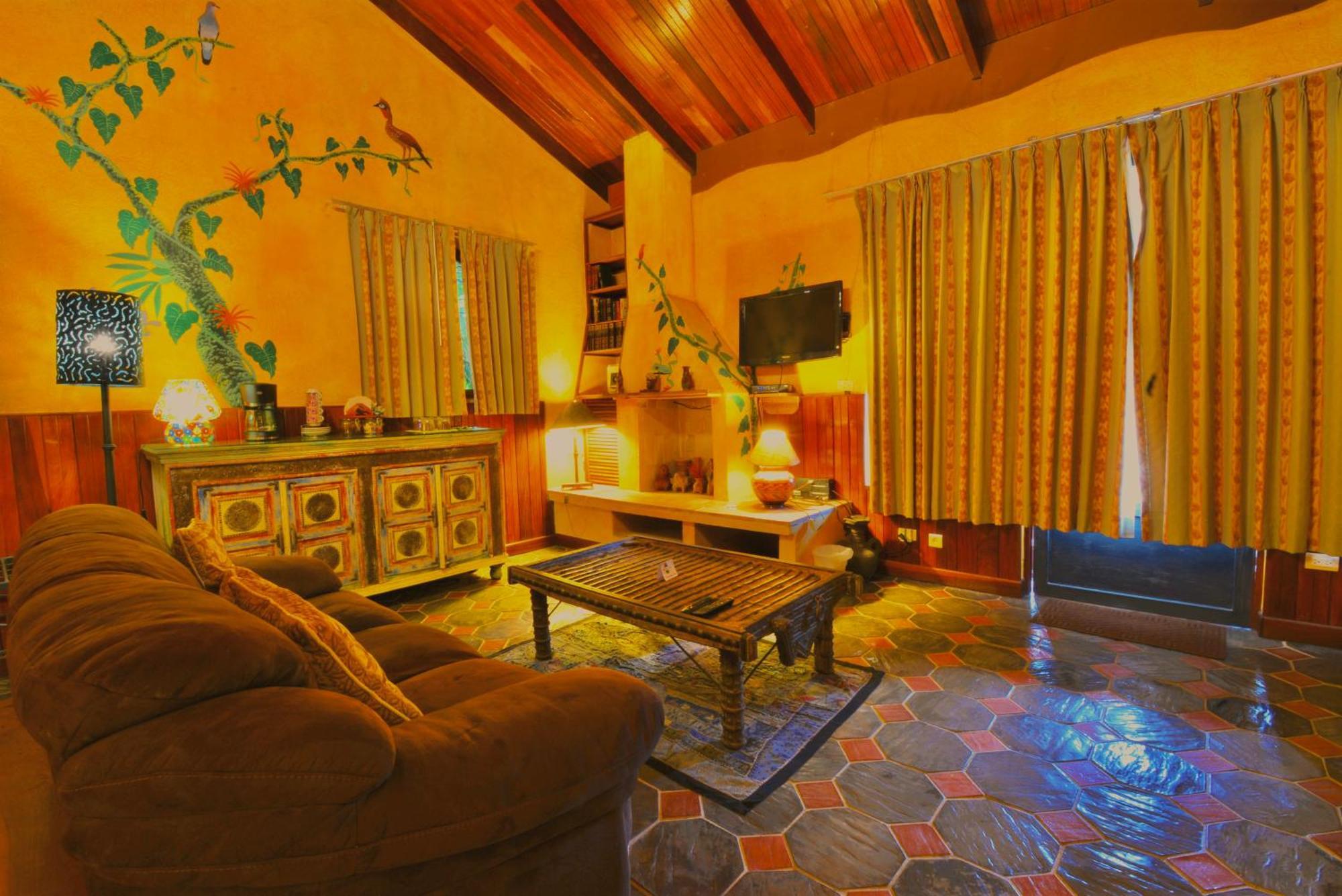 Hotel La Mansion Inn Arenal 纽沃阿雷纳尔 外观 照片