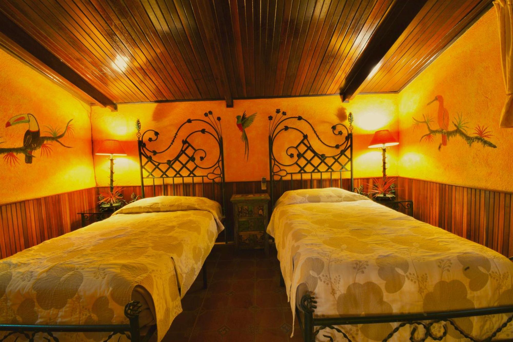 Hotel La Mansion Inn Arenal 纽沃阿雷纳尔 外观 照片