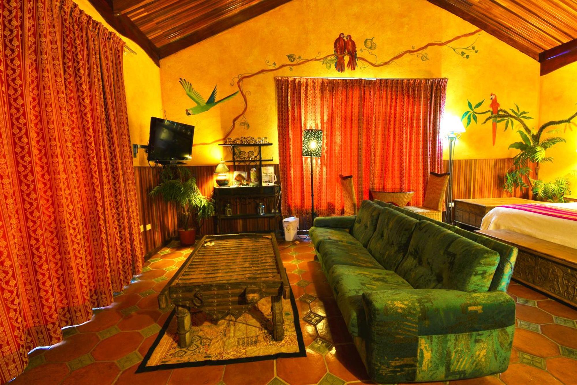 Hotel La Mansion Inn Arenal 纽沃阿雷纳尔 外观 照片