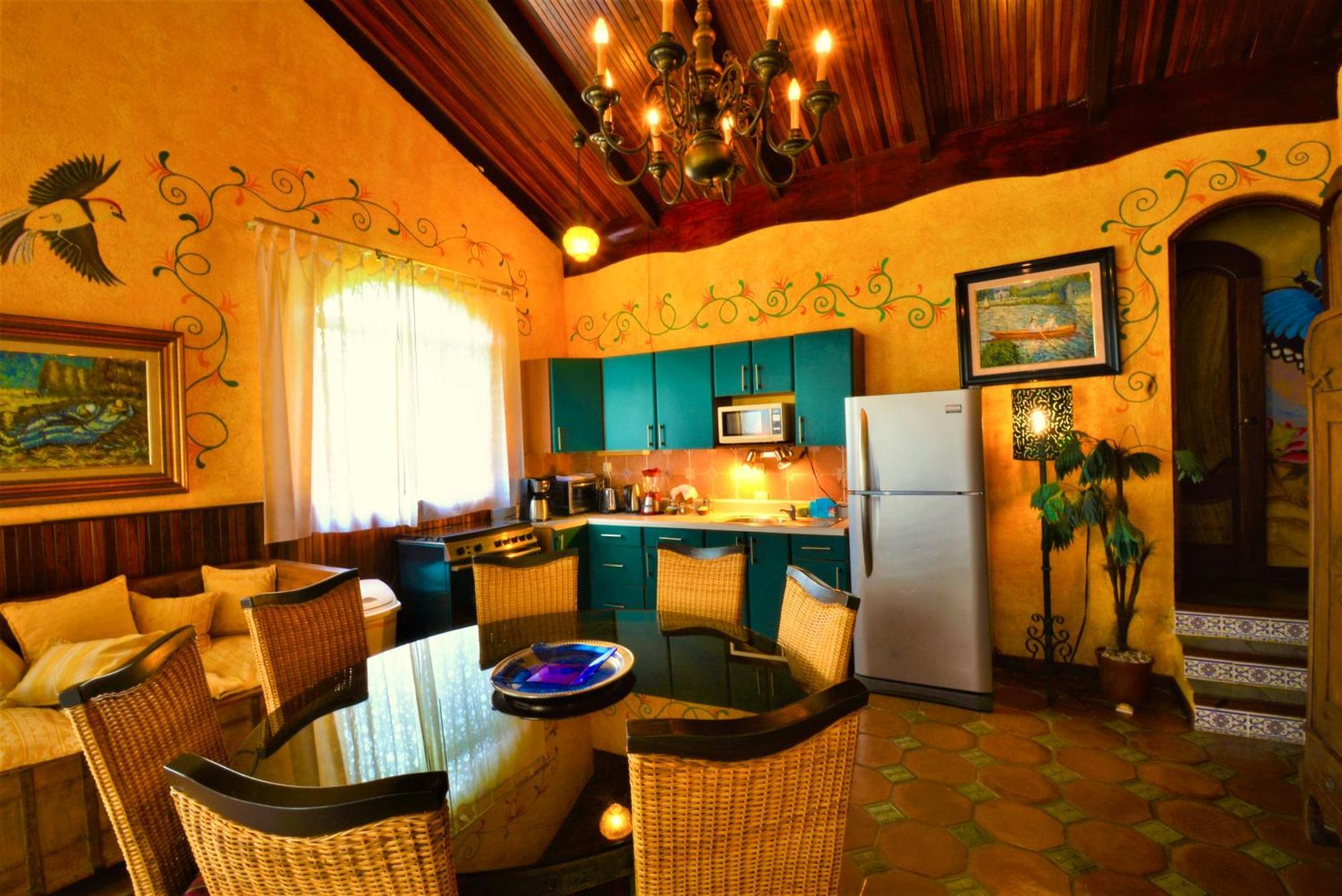 Hotel La Mansion Inn Arenal 纽沃阿雷纳尔 外观 照片