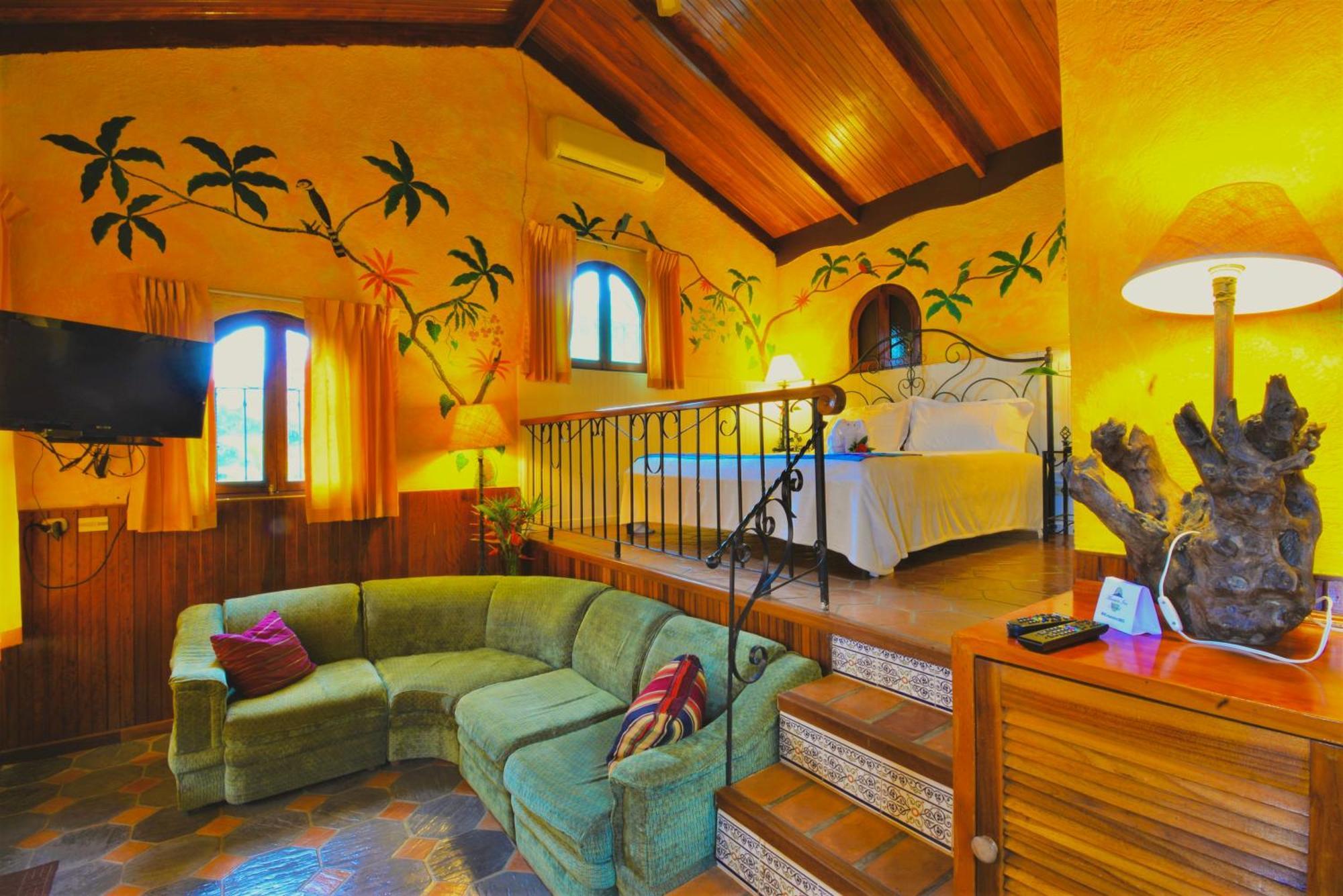 Hotel La Mansion Inn Arenal 纽沃阿雷纳尔 客房 照片