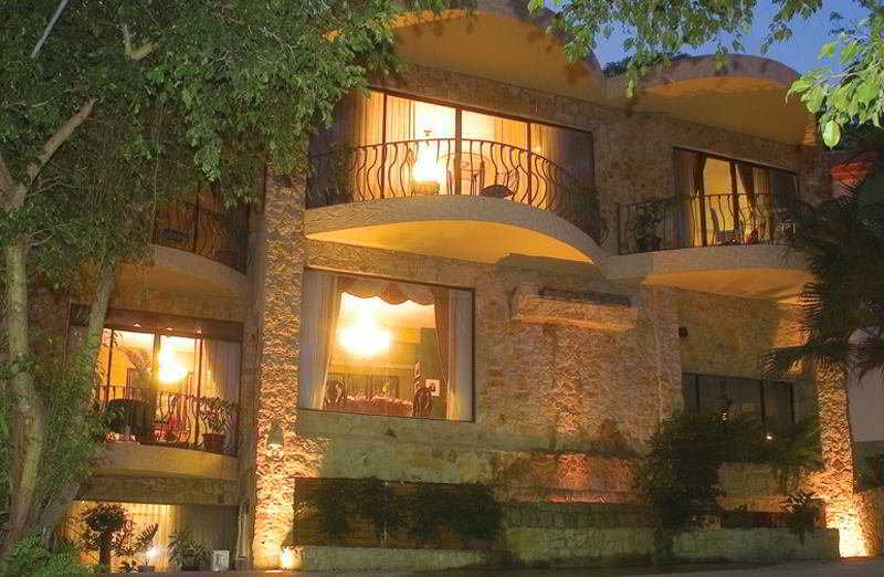 Hotel La Mansion Inn Arenal 纽沃阿雷纳尔 外观 照片