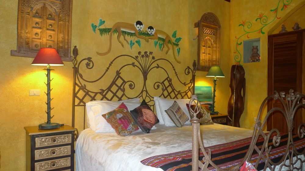Hotel La Mansion Inn Arenal 纽沃阿雷纳尔 外观 照片